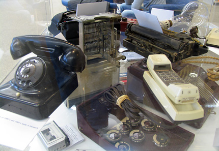 100-years-technology-library-exhibit-02-big.jpg