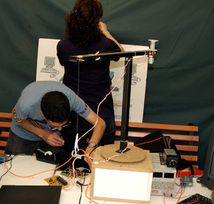 science-arts-fair2010-02-big.jpg