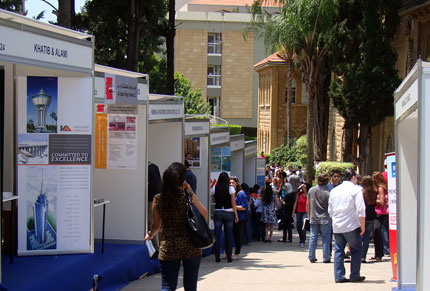 career-fairs2010-07-big.jpg