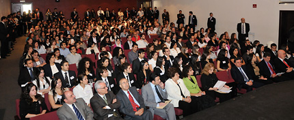 mun-inauguration2010-11-05-big.jpg