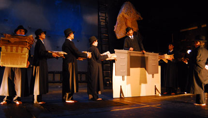 spring-major-theater-production2010-07-big.jpg
