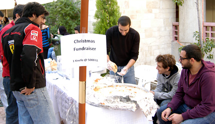 live-christmas-spirit-dec2010-02-big.jpg