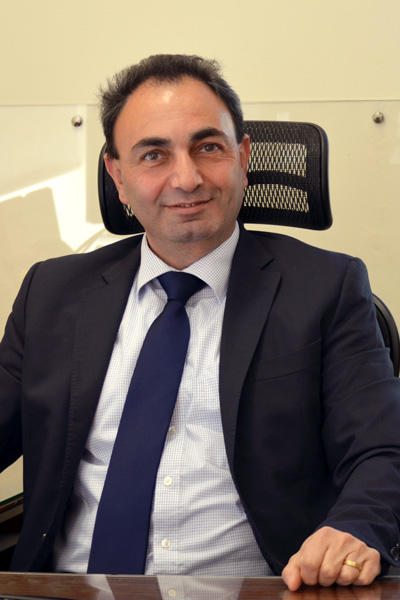 Mr. Simon Sakr