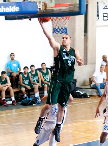 byblos-basketball-win-usc-03.jpg