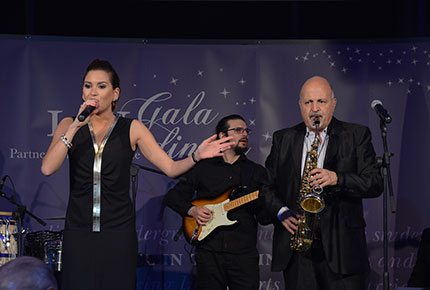 gala-dinner-2013-11-big.jpg